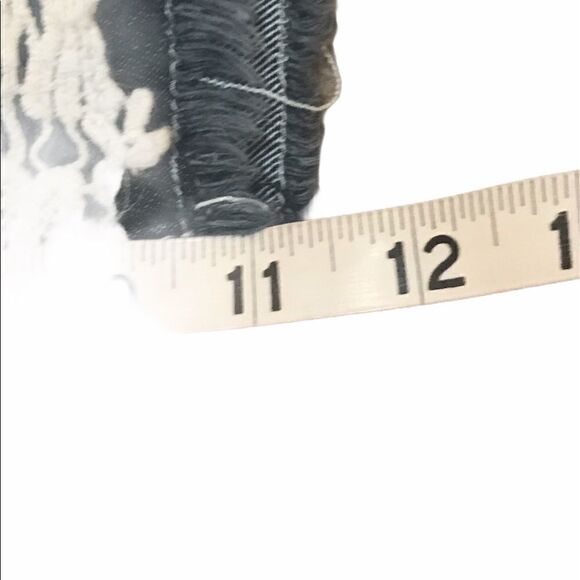 Crave Fame Almost Famous Jean Shorts Size 11 - Picture 12 of 16